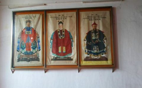 逝去的人照片能放家里吗（老人遗照最好的处理方式）