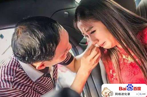 女儿远嫁的好处与坏处（女孩远嫁到底值不值得）