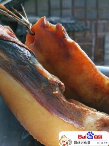 那些又黑又硬的贵州腊肉都不正宗，记住这5点，买到地道农家肉
