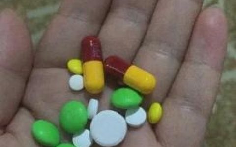 喝酒吃头孢有什么反应（头孢喝酒如何自救缓解）