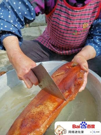 那些又黑又硬的贵州腊肉都不正宗，记住这5点，买到地道农家肉