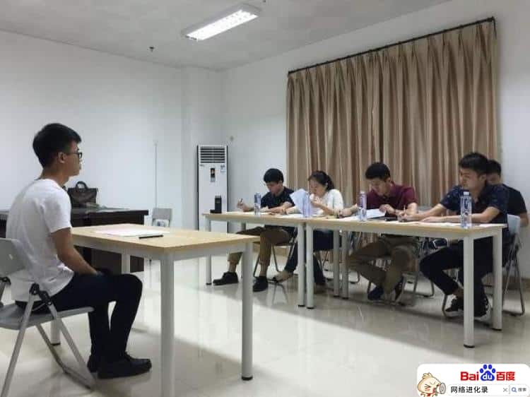 校园招聘和社会招聘的区别（校招和社招的待遇）