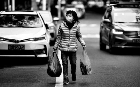 现代择偶困境：男性视角和自身转变的必要性