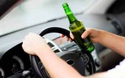 3两白酒8小时后吹气结果？酒驾风险全解析